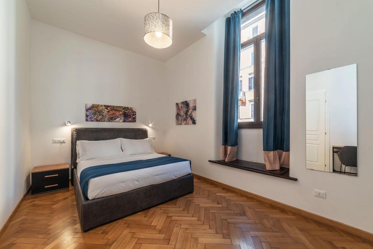 Cs Termini Nazionale Apartments Рим Екстер'єр фото