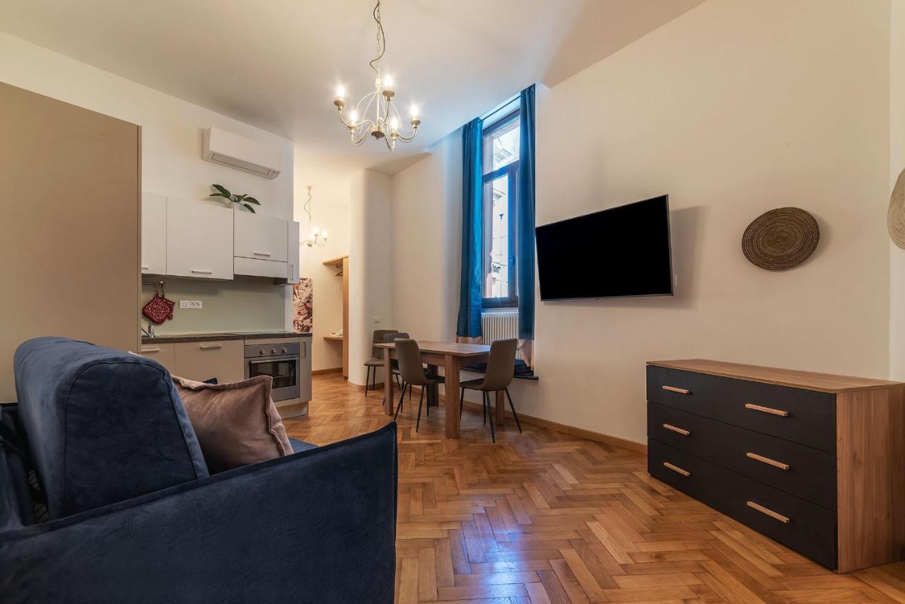Cs Termini Nazionale Apartments Рим Екстер'єр фото