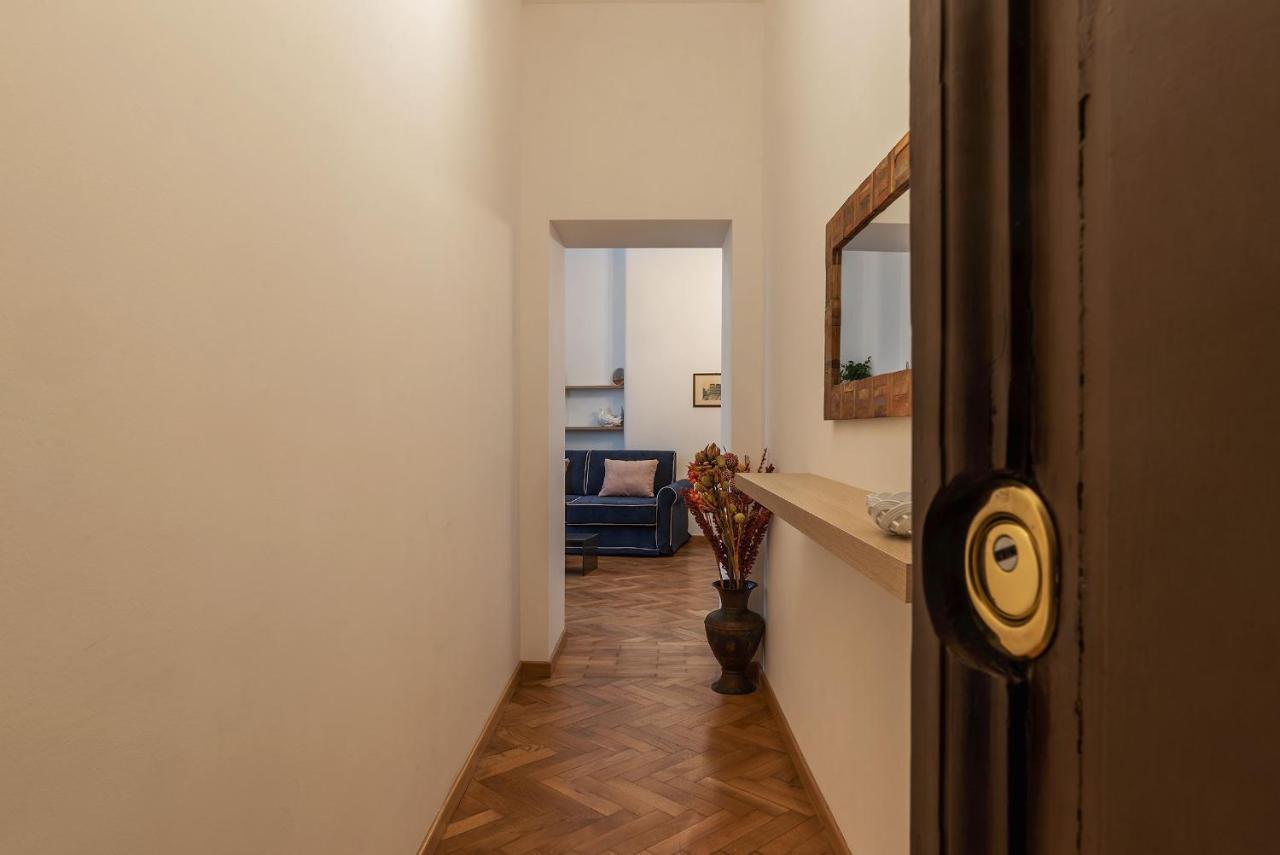 Cs Termini Nazionale Apartments Рим Екстер'єр фото